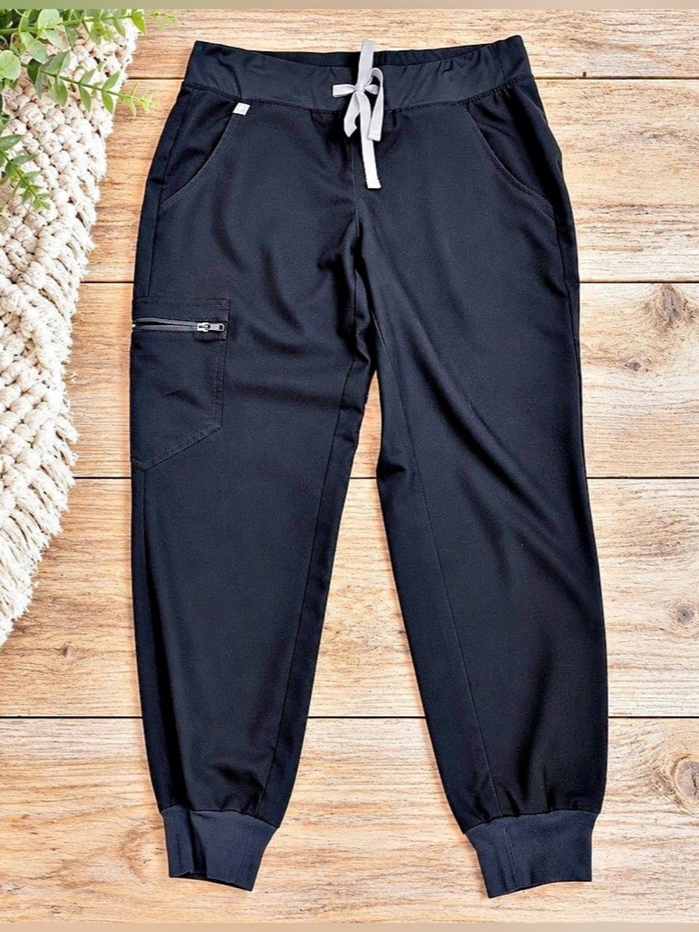 FIGS Zamora Jogger Scrub Pants Black S/P Small Petite Technical Collection EUC